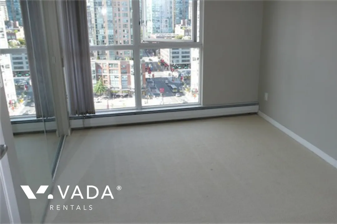 Peninsula in Yaletown - 2 Bedroom Apartment For Rent in Vancouver at 1901 - 1201 Marinaside Crescent, Vancouver, BC