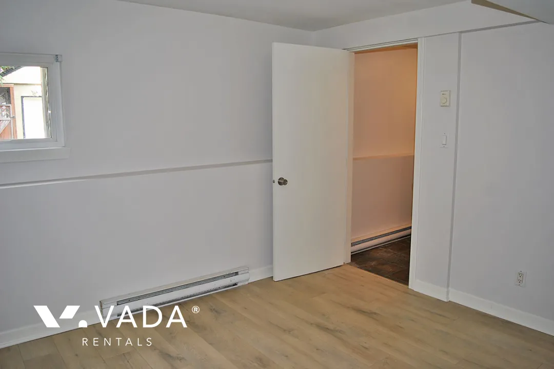 South Cambie - 2 Bedroom Basement For Rent in Vancouver at 905B West 23rd Avenue, Vancouver, BC