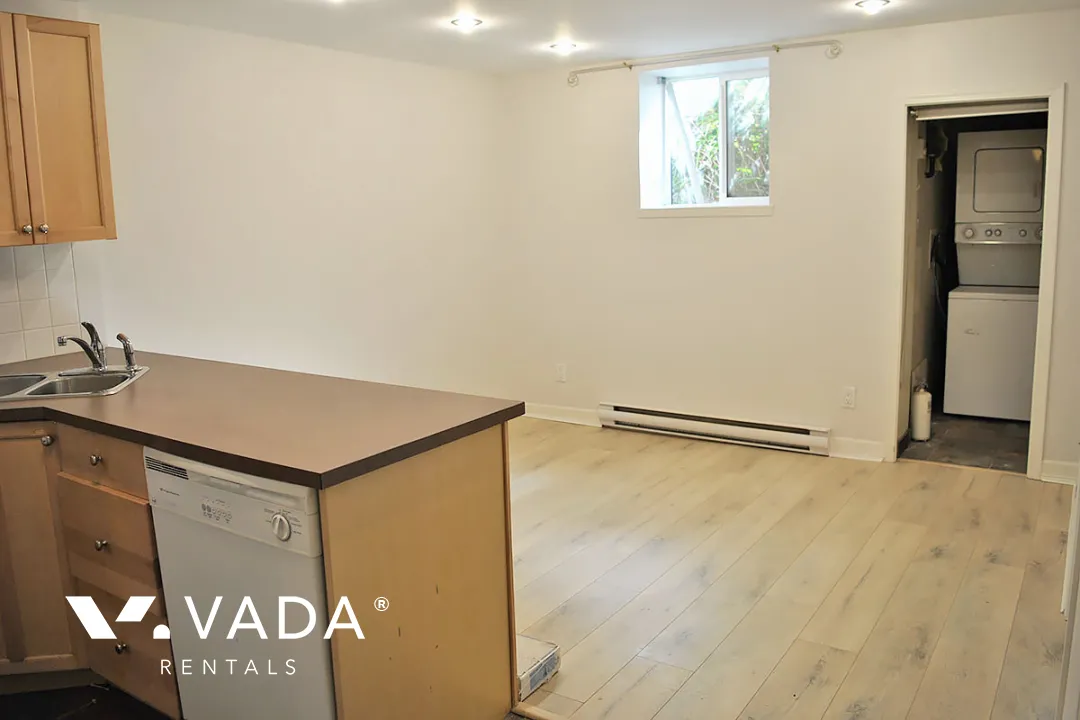 South Cambie - 2 Bedroom Basement For Rent in Vancouver at 905B West 23rd Avenue, Vancouver, BC