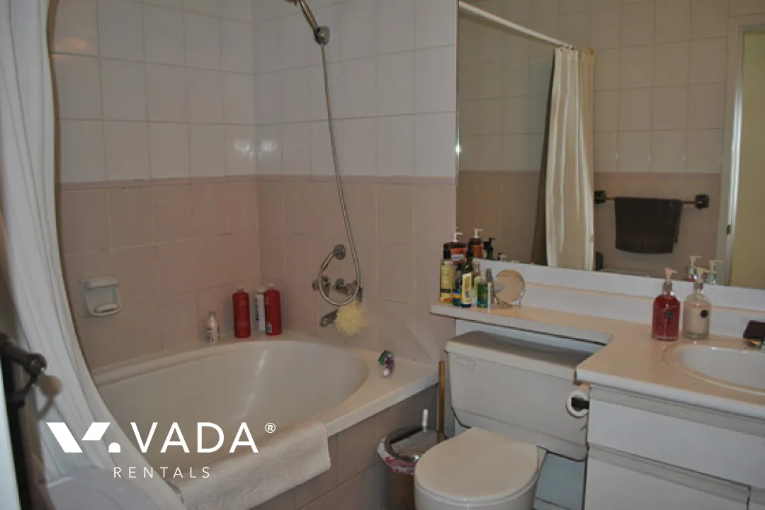 Monte Carlo in Fairview - 1 Bedroom Apartment For Rent in Vancouver at 401 - 985 West 10th Avenue, Vancouver, BC