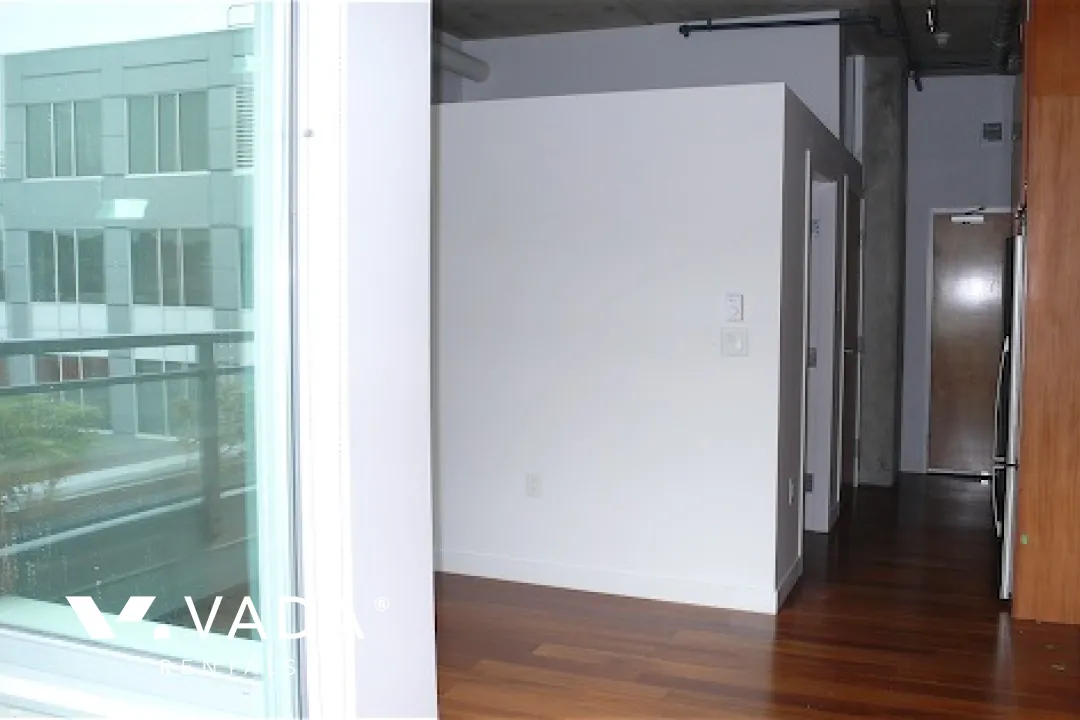 Loft 495 in Mount Pleasant West - 0 Bedroom Live Work Loft For Rent in Vancouver at 604 - 495 West 6th Avenue, Vancouver, BC