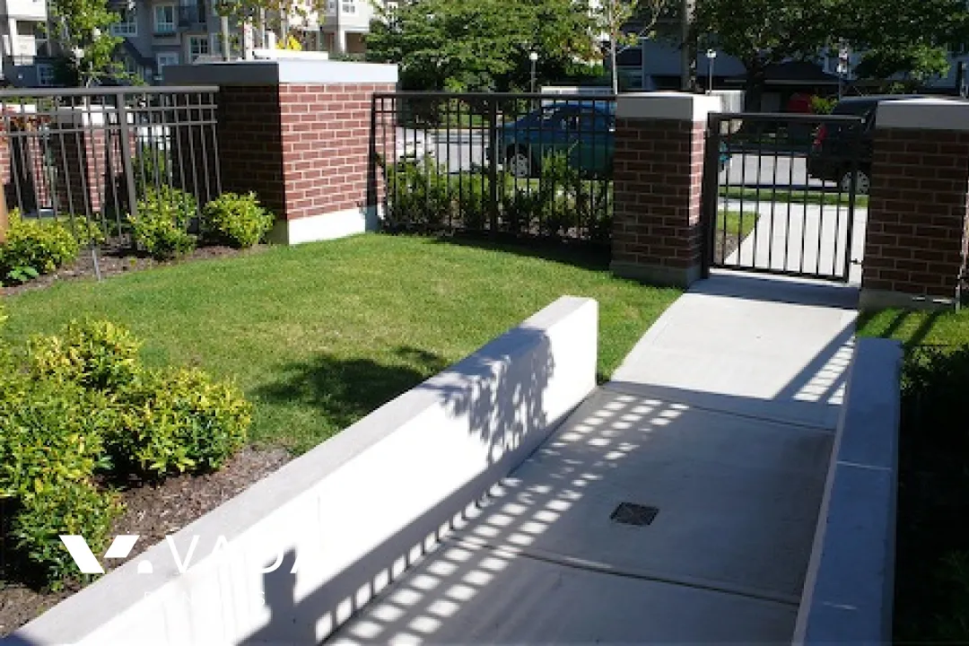 Park 360 in Edmonds - 3 Bedroom Townhouse For Rent in Burnaby at 7051 17th Avenue, Burnaby, BC