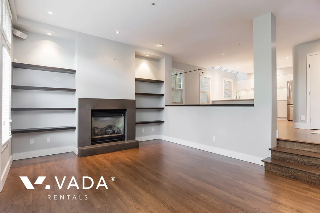 Kitsilano - 2 Bedroom Duplex For Rent in Vancouver at 2023 Whyte Avenue, Vancouver, BC