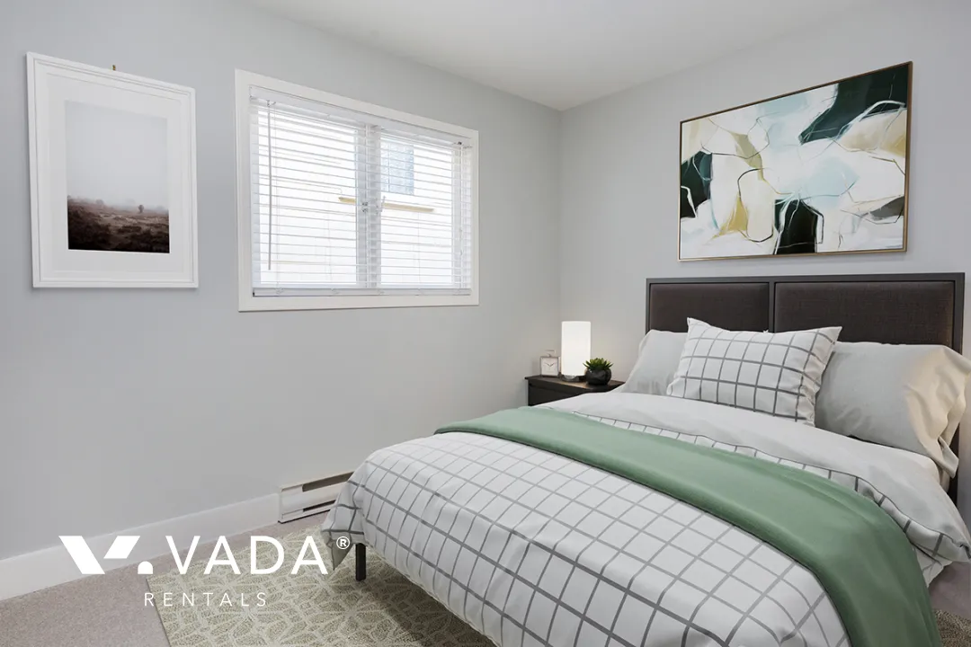Kitsilano - 2 Bedroom Duplex For Rent in Vancouver at 2023 Whyte Avenue, Vancouver, BC