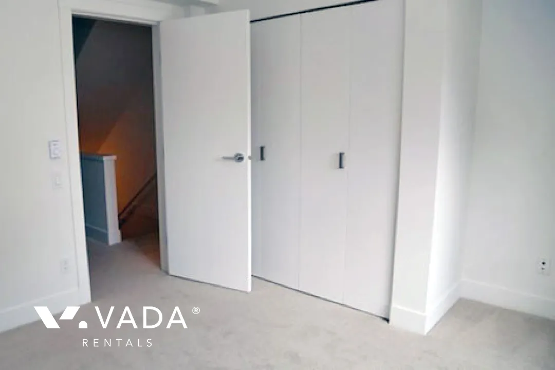 Metro in Metrotown - 3 Bedroom Townhouse For Rent in Burnaby at 4 - 6868 Burlington Avenue, Burnaby, BC