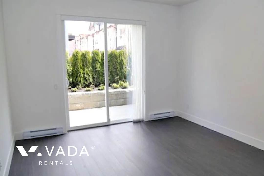 Metro in Metrotown - 3 Bedroom Townhouse For Rent in Burnaby at 4 - 6868 Burlington Avenue, Burnaby, BC