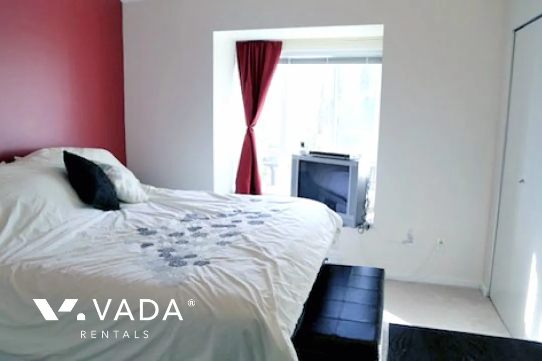 Rockhill in Edmonds - 3 Bedroom Townhouse For Rent in Burnaby at 7482 Hawthorne Terrace, Burnaby, BC