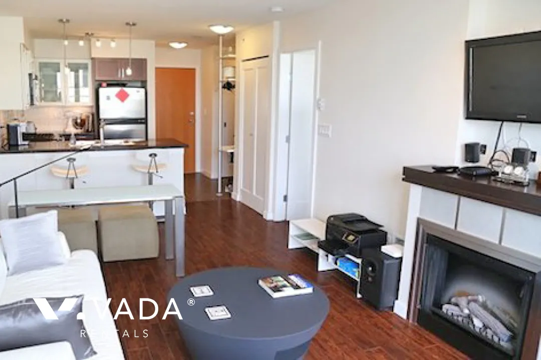 Q in New Westminster Quay - 1 Bedroom Apartment For Rent in New Westminster at 1406 - 1 Renaissance Square, New Westminster, BC