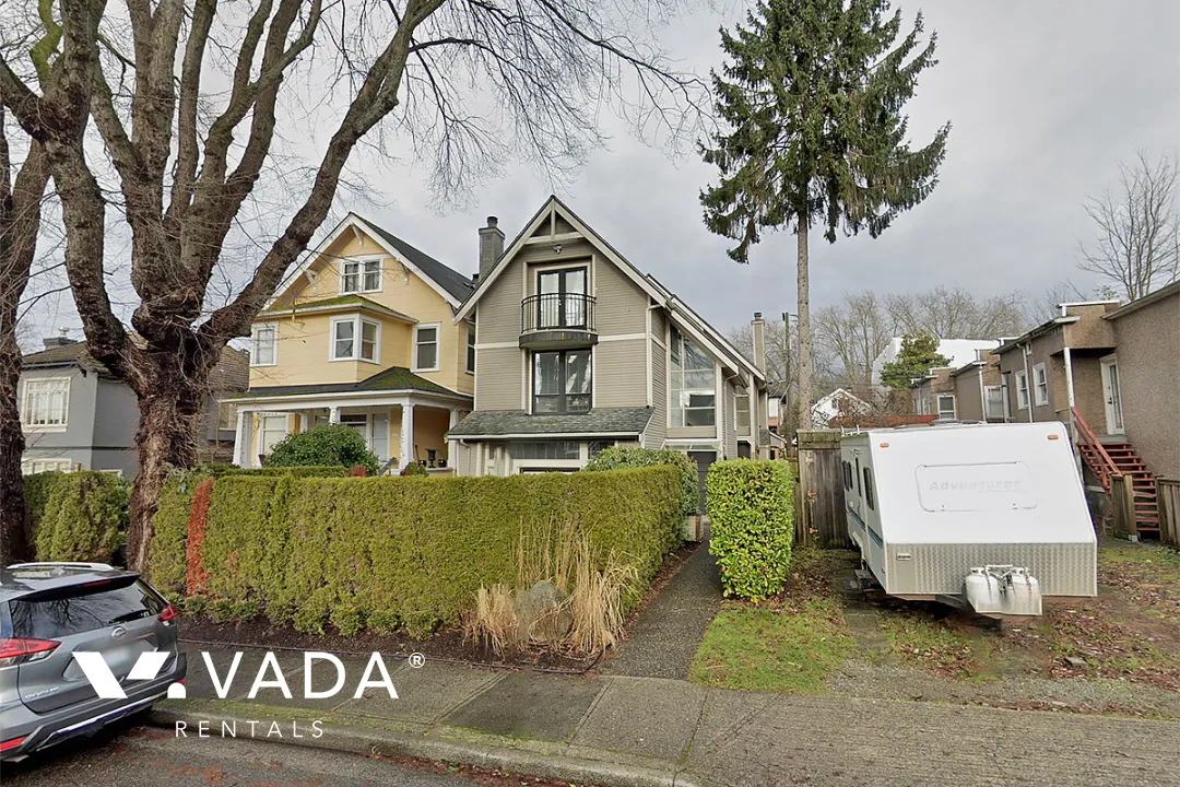 Kitsilano - 3 Bedroom Duplex For Rent in Vancouver at 2025 Whyte Avenue, Vancouver, BC