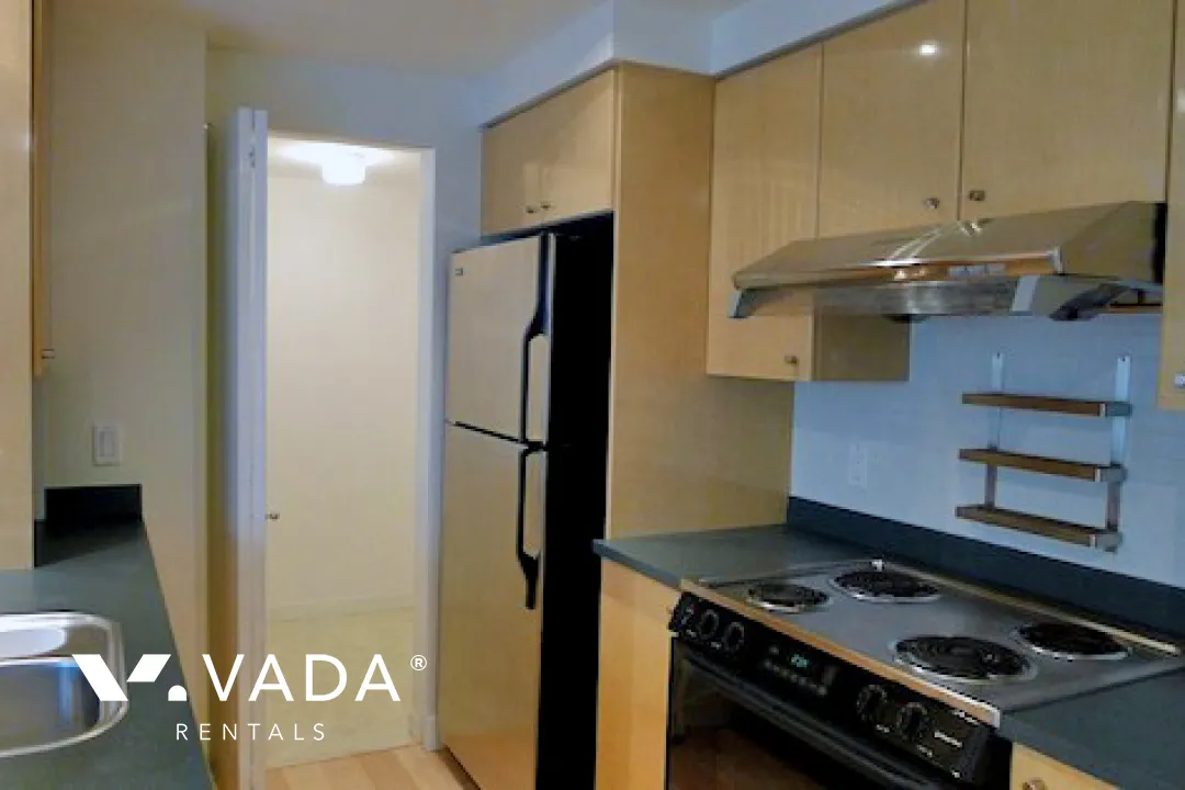 Landmark 33 in Yaletown - 1 Bedroom Apartment For Rent in Vancouver at 1801 - 1009 Expo Boulevard, Vancouver, BC