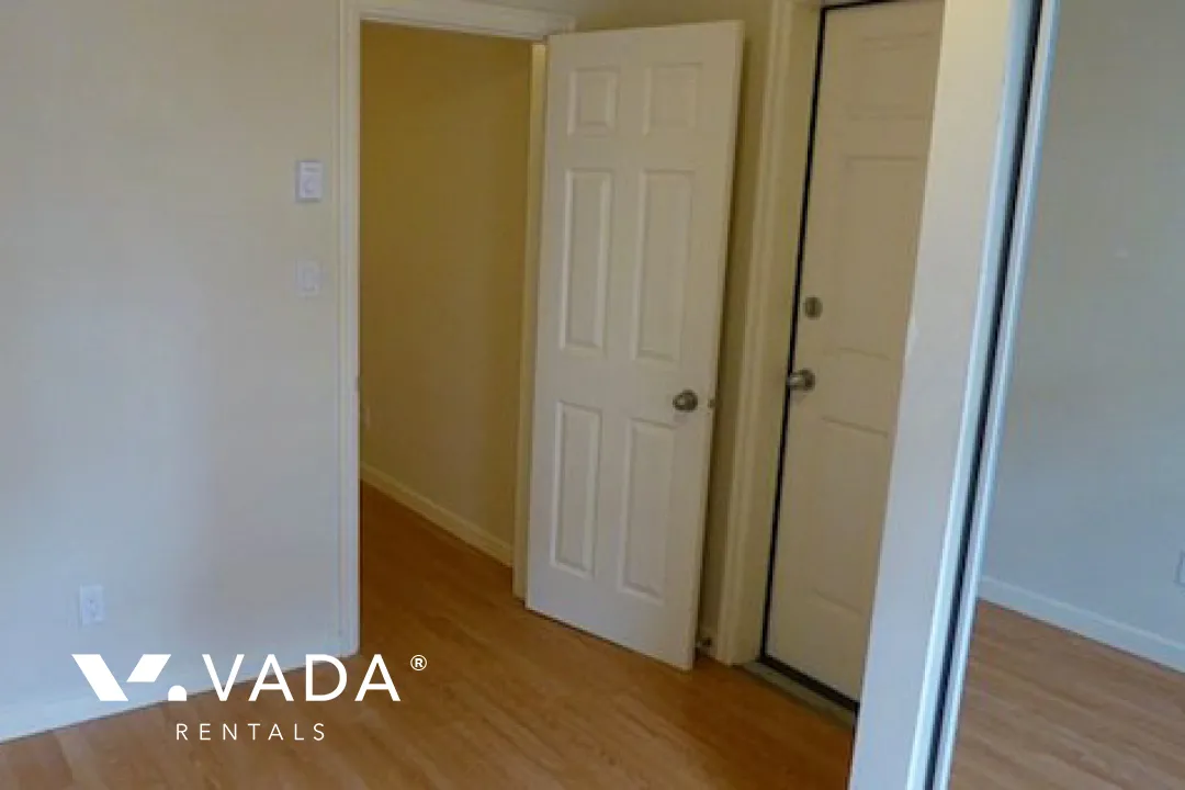 Devon Manor in Fairview - 1 Bedroom Apartment For Rent in Vancouver at 10 - 1255 West 12th Avenue, Vancouver, BC