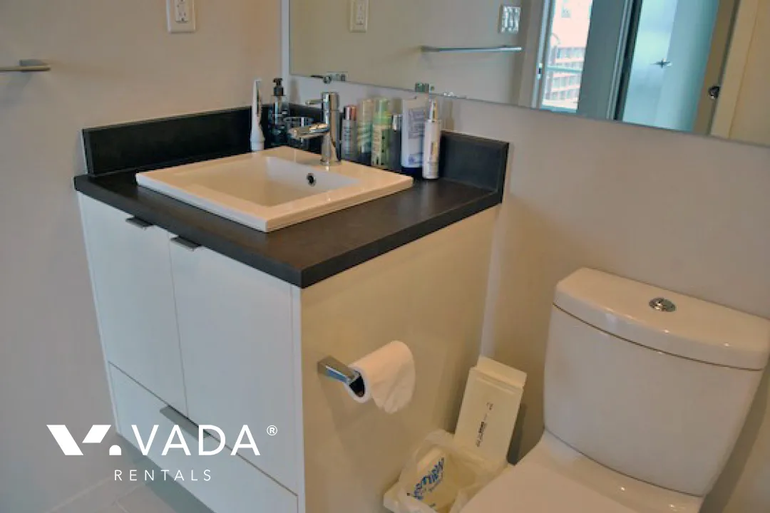 Cosmo in Downtown - 1 Bedroom Apartment For Rent in Vancouver at 1907 - 161 West Georgia Street, Vancouver, BC