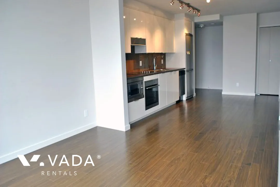 Cosmo in Downtown - 1 Bedroom Apartment For Rent in Vancouver at 1907 - 161 West Georgia Street, Vancouver, BC