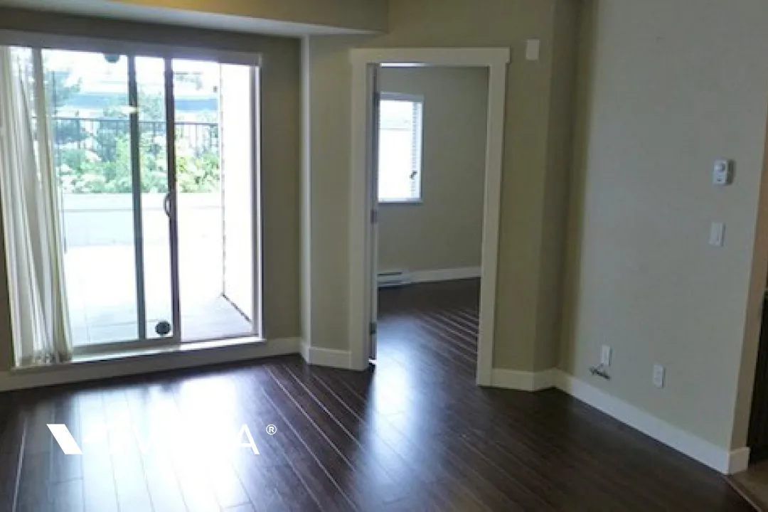 Kingwood Villa in Kensington - 1 Bedroom Apartment For Rent in Vancouver at 213 - 1239 Kingsway, Vancouver, BC