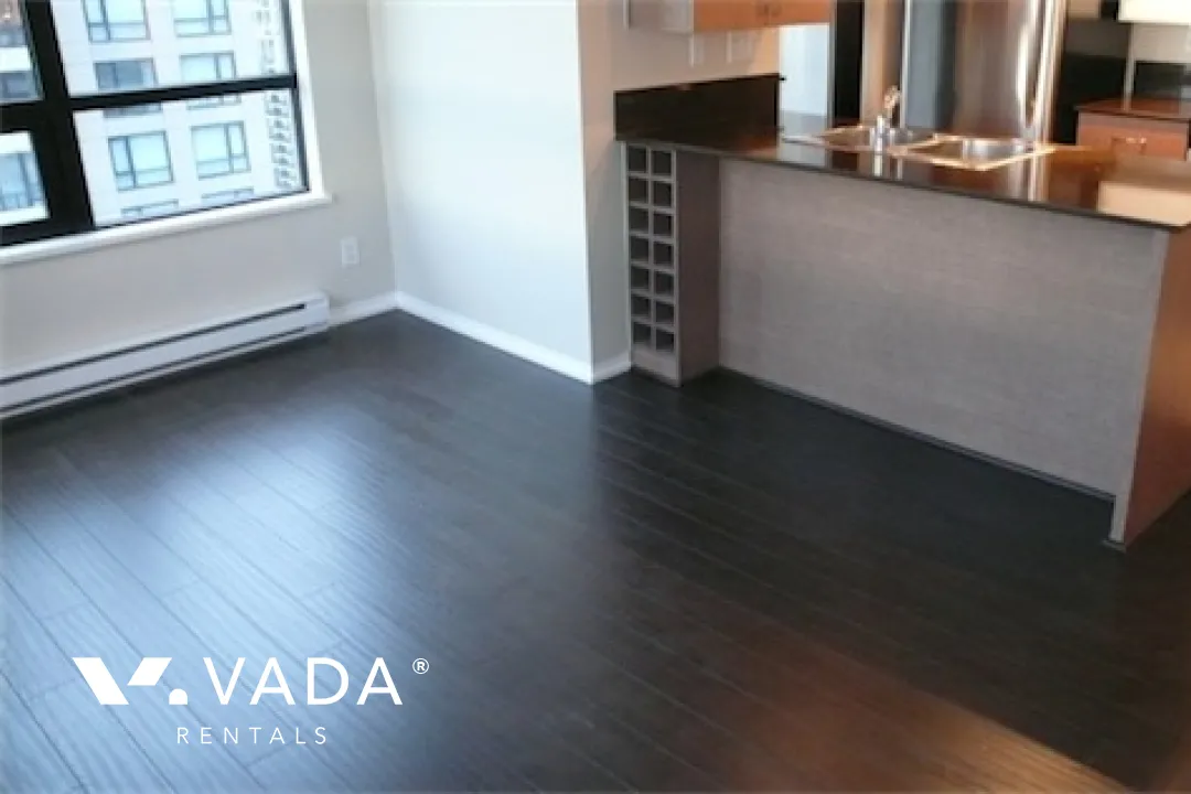 Yaletown Park in Yaletown - 1 Bedroom Apartment For Rent in Vancouver at 909 Mainland Street, Vancouver, BC