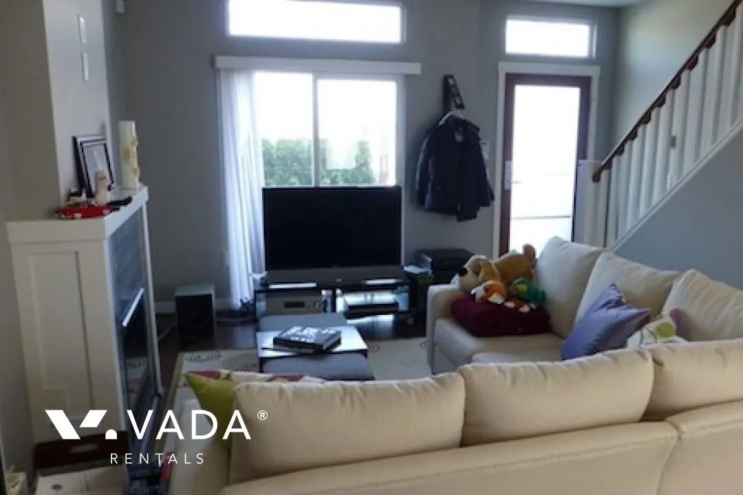 Laurel in Burnaby Hospital - 3 Bedroom Townhouse For Rent in Burnaby at 20 - 3788 Laurel Street, Burnaby, BC