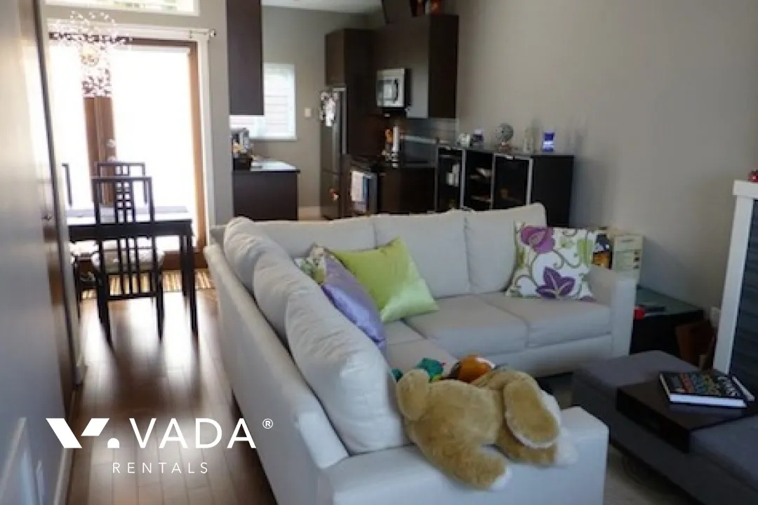 Laurel in Burnaby Hospital - 3 Bedroom Townhouse For Rent in Burnaby at 20 - 3788 Laurel Street, Burnaby, BC