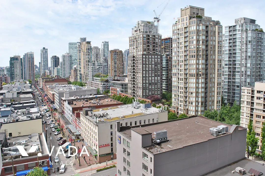 Yaletown Park in Yaletown - 1 Bedroom Apartment For Rent in Vancouver at 1601 - 977 Mainland Street, Vancouver, BC