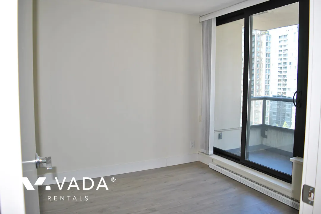 Yaletown Park in Yaletown - 1 Bedroom Apartment For Rent in Vancouver at 1601 - 977 Mainland Street, Vancouver, BC