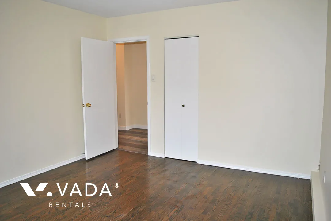 3962 Pender in Burnaby Heights - 2 Bedroom Apartment For Rent in Burnaby at 301 - 3962 Pender Street, Burnaby, BC, V5C 2L6