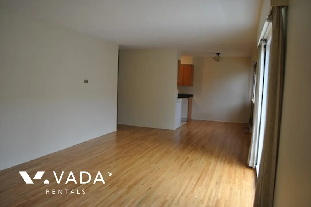 3962 Pender in Burnaby Heights - 1 Bedroom Apartment For Rent in Burnaby at 202 - 3962 Pender Street, Burnaby, BC