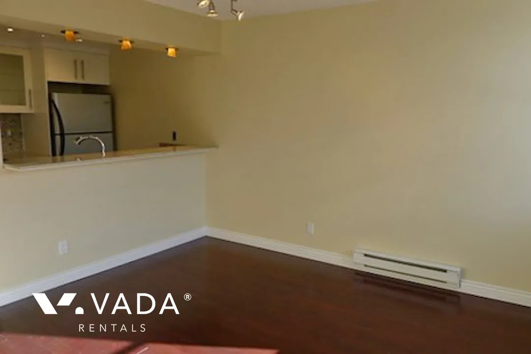 Newport Mews in Kitsilano - 1 Bedroom Apartment For Rent in Vancouver at 14 - 1870 Yew Street, Vancouver, BC