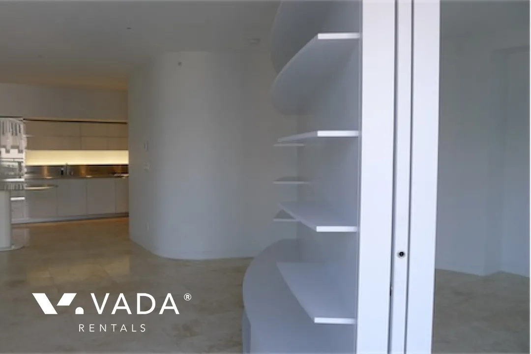 Jameson House in Coal Harbour - 1 Bedroom Apartment For Rent in Vancouver at 1908 - 838 West Hastings Street, Vancouver, BC