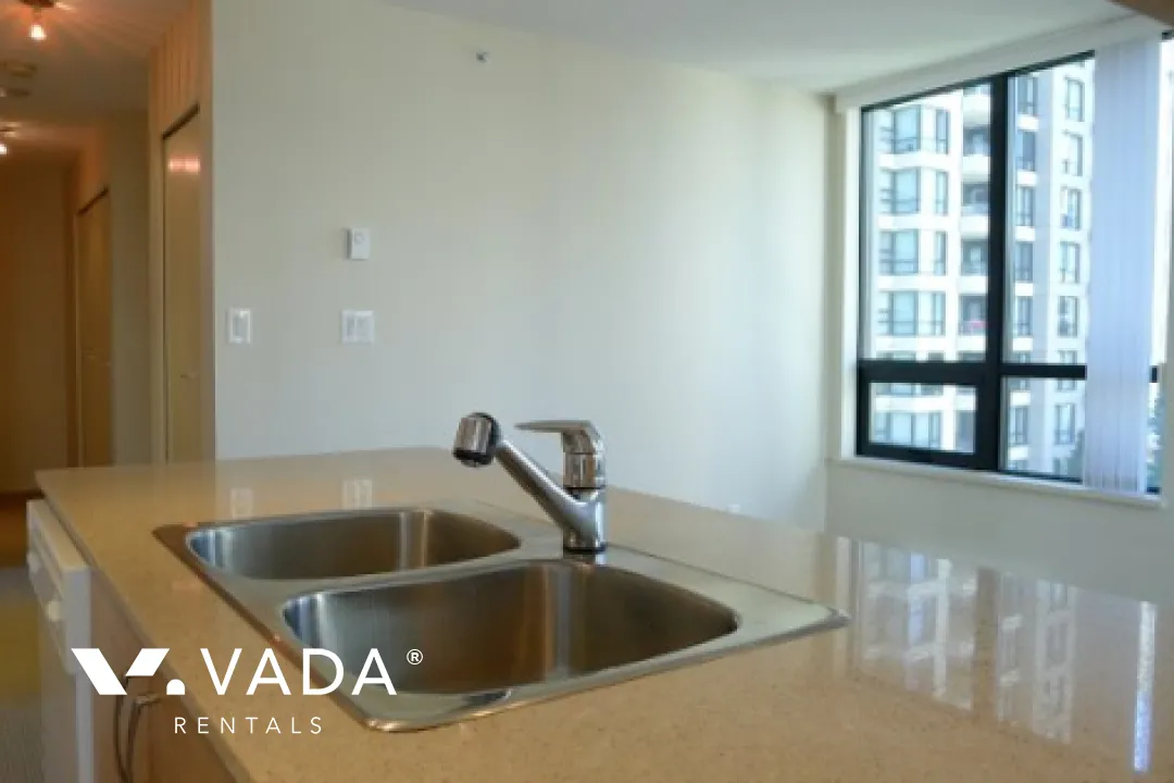 Yaletown Park in Yaletown - 1 Bedroom Apartment For Rent in Vancouver at 909 - 909 Mainland Street, Vancouver, BC