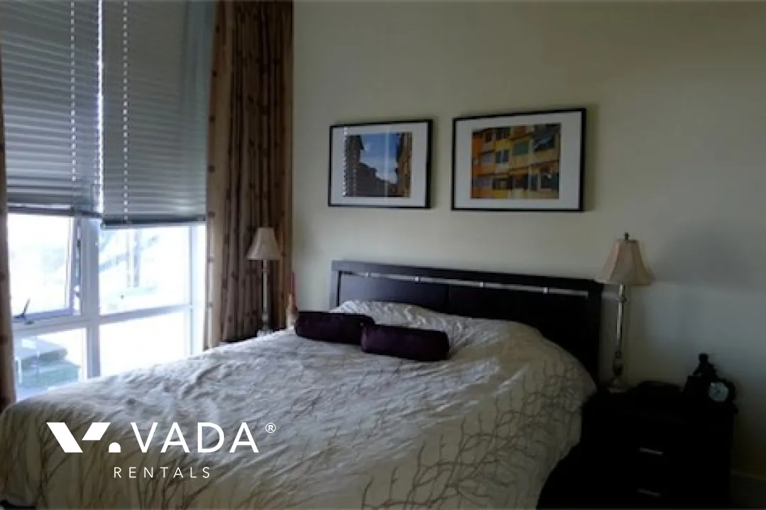 Silver Sea in Yaletown - 2 Bedroom Apartment For Rent in Vancouver at 705 - 628 Kinghorne Mews, Vancouver, BC