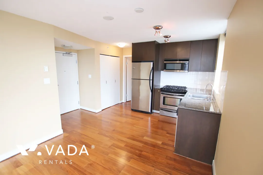 La Colomba in Fairview - 1 Bedroom Apartment For Rent in Vancouver at 1104 - 1030 West Broadway, Vancouver, BC