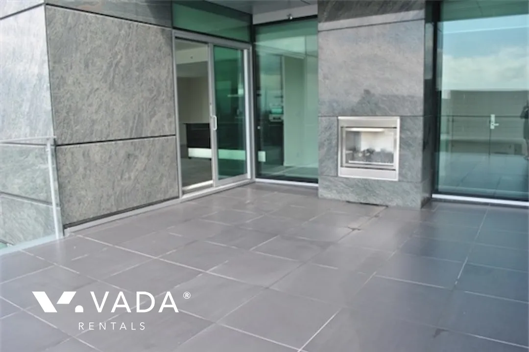 Three Harbour Green in Coal Harbour - 3 Bedroom Apartment For Rent in Vancouver at 3001 - 277 Thurlow Street, Vancouver, BC