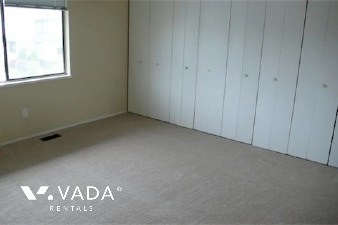 Glenacres Village in Saunders - 3 Bedroom Townhouse For Rent in Richmond at 116 - 9700 Glenacres Drive, Richmond, BC