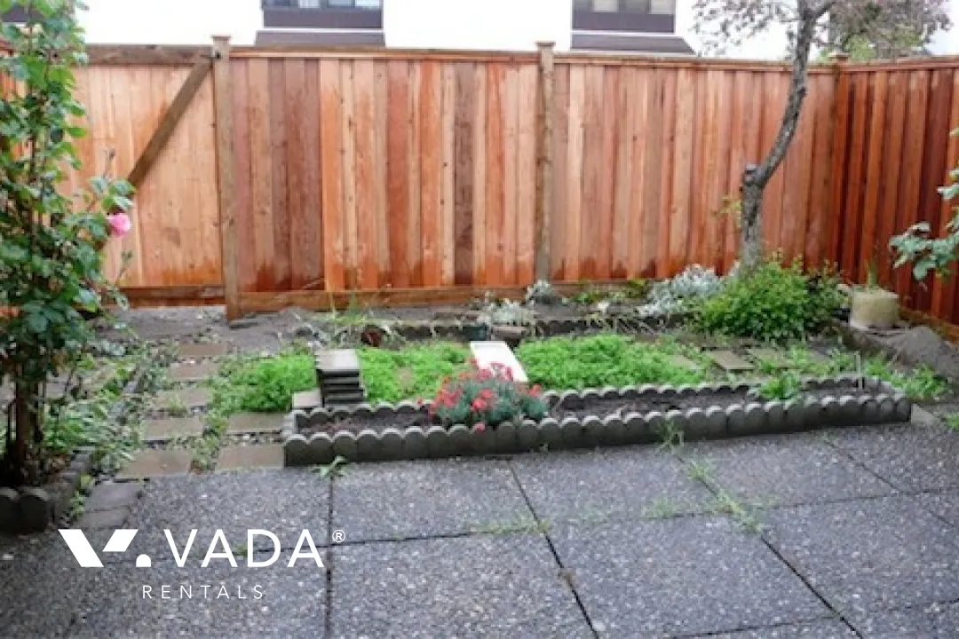 Glenacres Village in Saunders - 3 Bedroom Townhouse For Rent in Richmond at 116 - 9700 Glenacres Drive, Richmond, BC