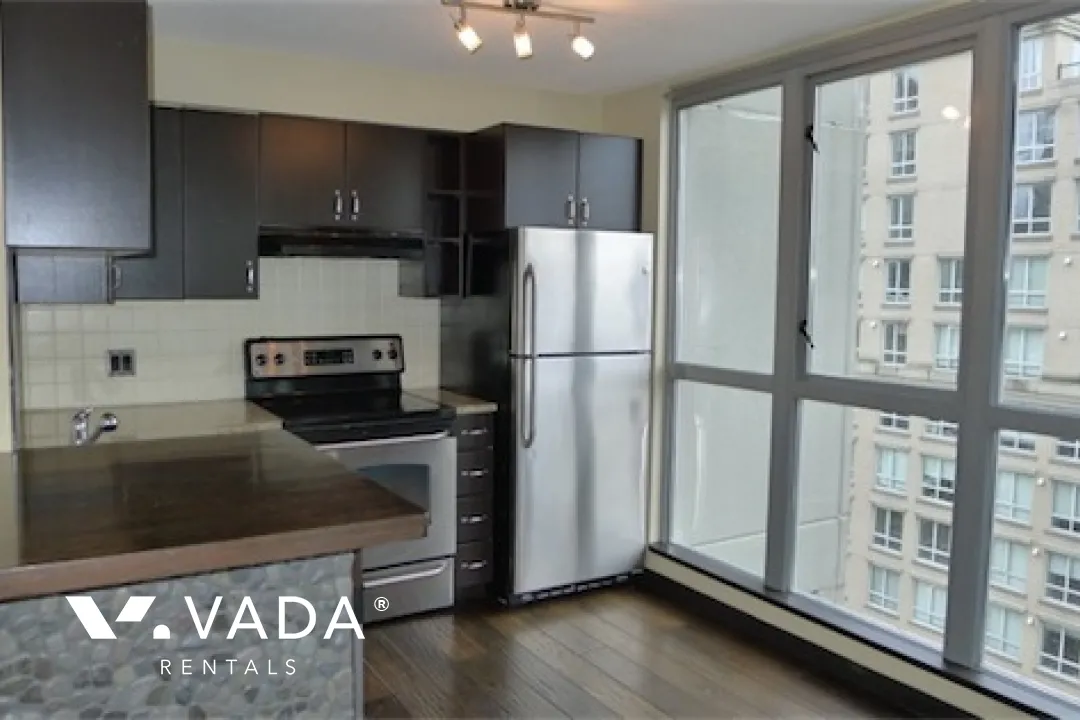 Metropolis in Yaletown - 1 Bedroom Loft For Rent in Vancouver at 801 - 1238 Richards Street, Vancouver, BC