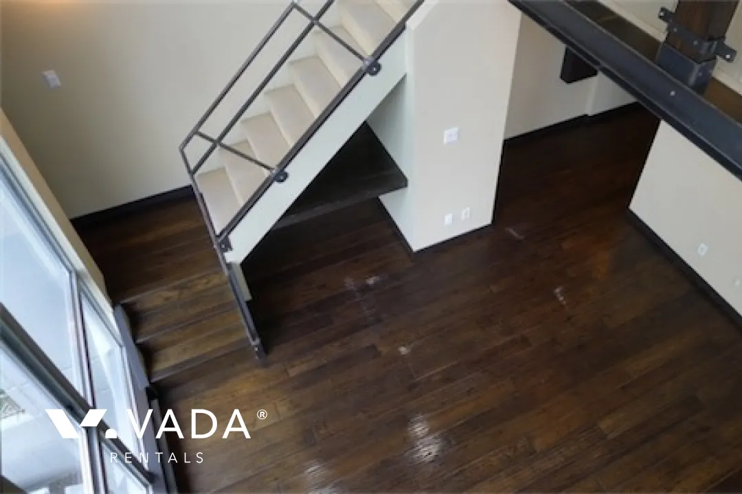 Metropolis in Yaletown - 1 Bedroom Loft For Rent in Vancouver at 801 - 1238 Richards Street, Vancouver, BC