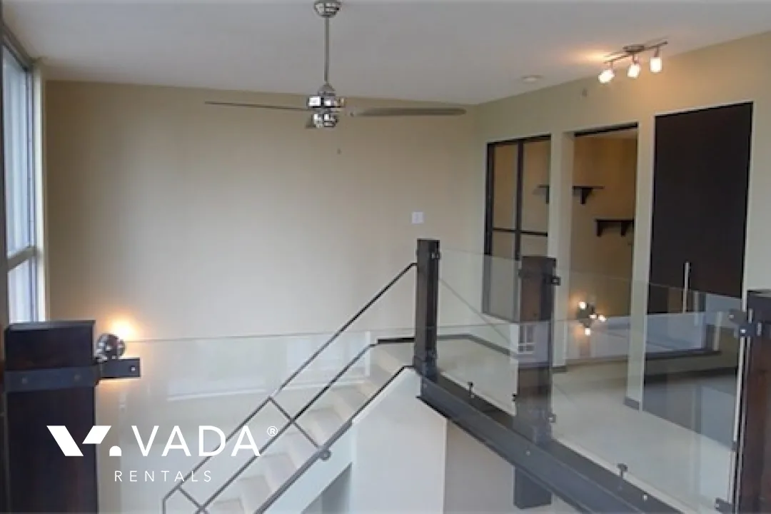 Metropolis in Yaletown - 1 Bedroom Loft For Rent in Vancouver at 801 - 1238 Richards Street, Vancouver, BC