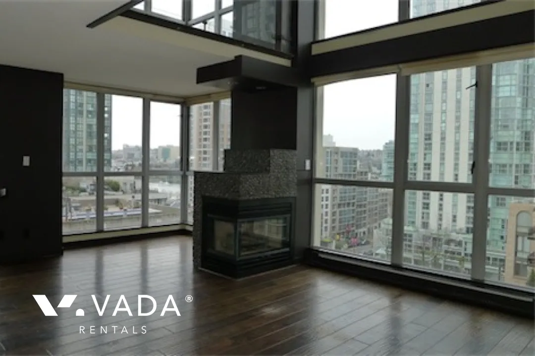 Metropolis in Yaletown - 1 Bedroom Loft For Rent in Vancouver at 801 - 1238 Richards Street, Vancouver, BC