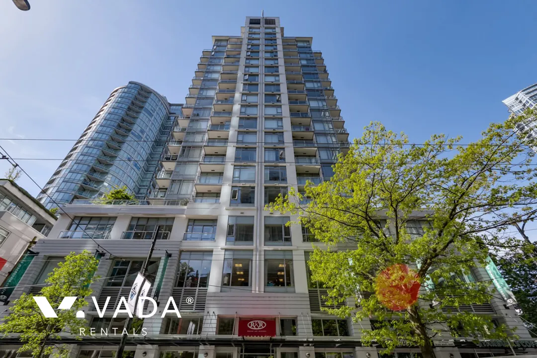 R&amp;R Robson &amp; Richards in Downtown - 2 Bedroom Apartment For Rent in Vancouver at 1001 - 480 Robson Street, Vancouver, BC, V6B 1S1