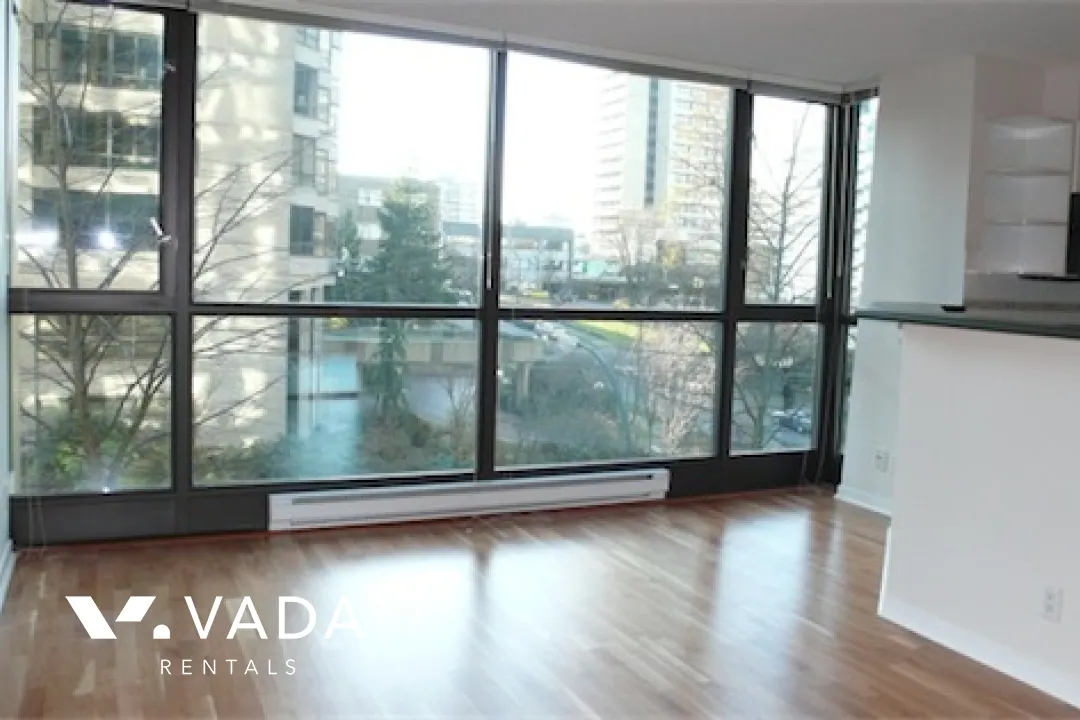 Lions in Downtown - Studio For Rent in Vancouver at 302 - 1367 Alberni Street, Vancouver, BC