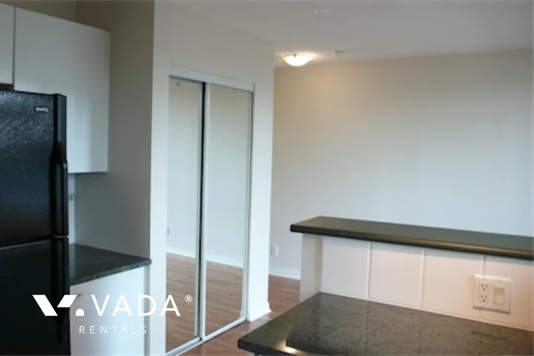 Lions in Downtown - Studio For Rent in Vancouver at 302 - 1367 Alberni Street, Vancouver, BC