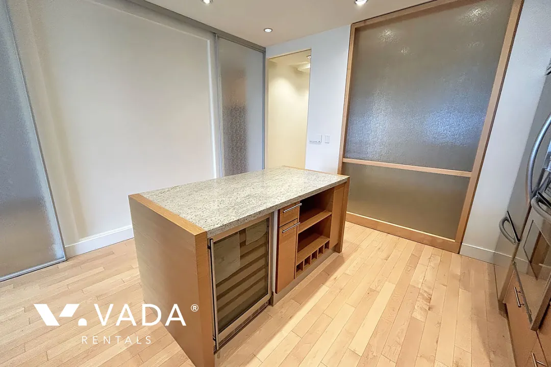 Greenshields in Gastown - 2 Bedroom Apartment For Rent in Vancouver at 508 - 345 Water Street, Vancouver, BC