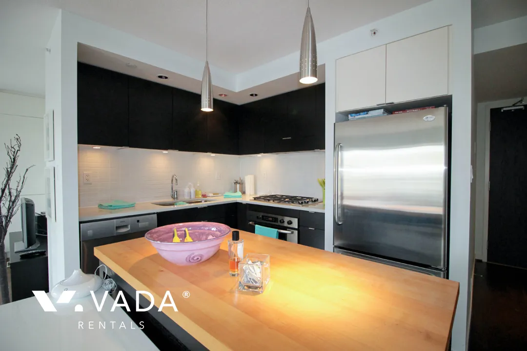 Domus in Yaletown - Furnished 2 Bedroom Apartment For Rent in Vancouver at 1602 - 1055 Homer Street, Vancouver, BC, V6B 1G3