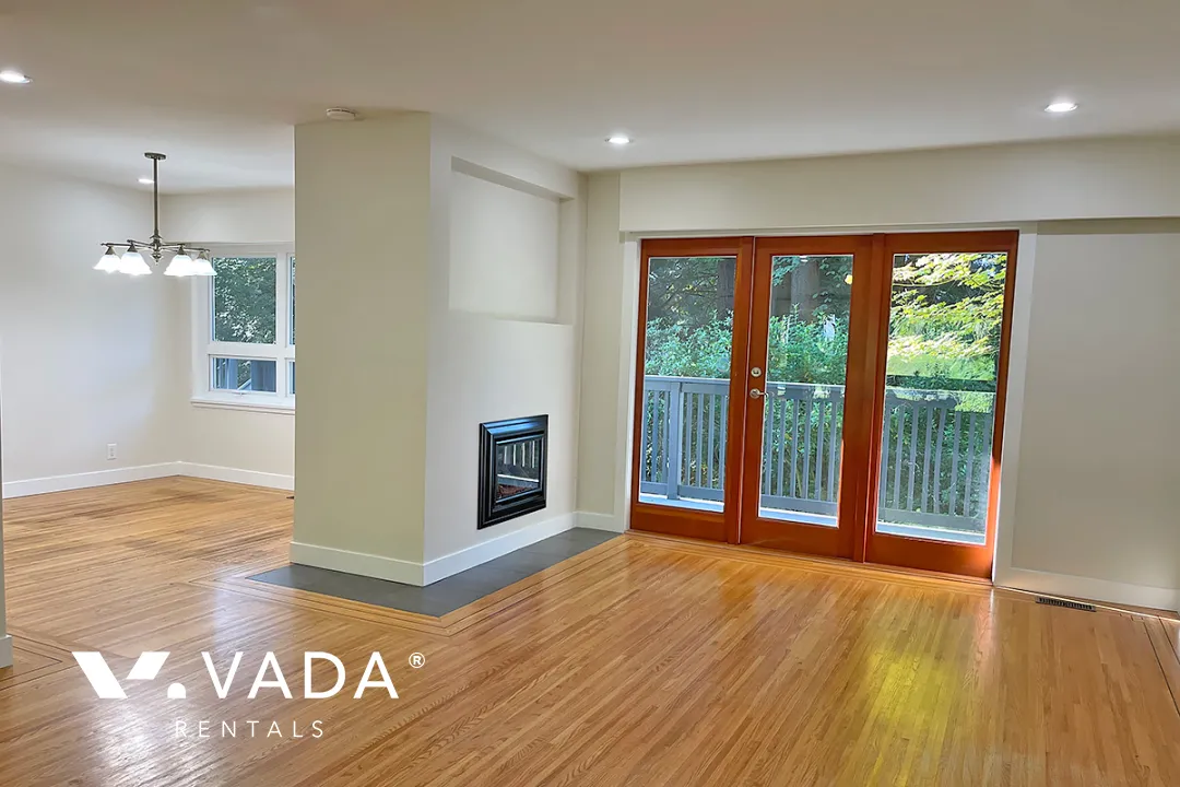 Sentinel Hill - 5 Bedroom House For Rent in West Vancouver at 390 Macbeth Cresent, West Vancouver, BC