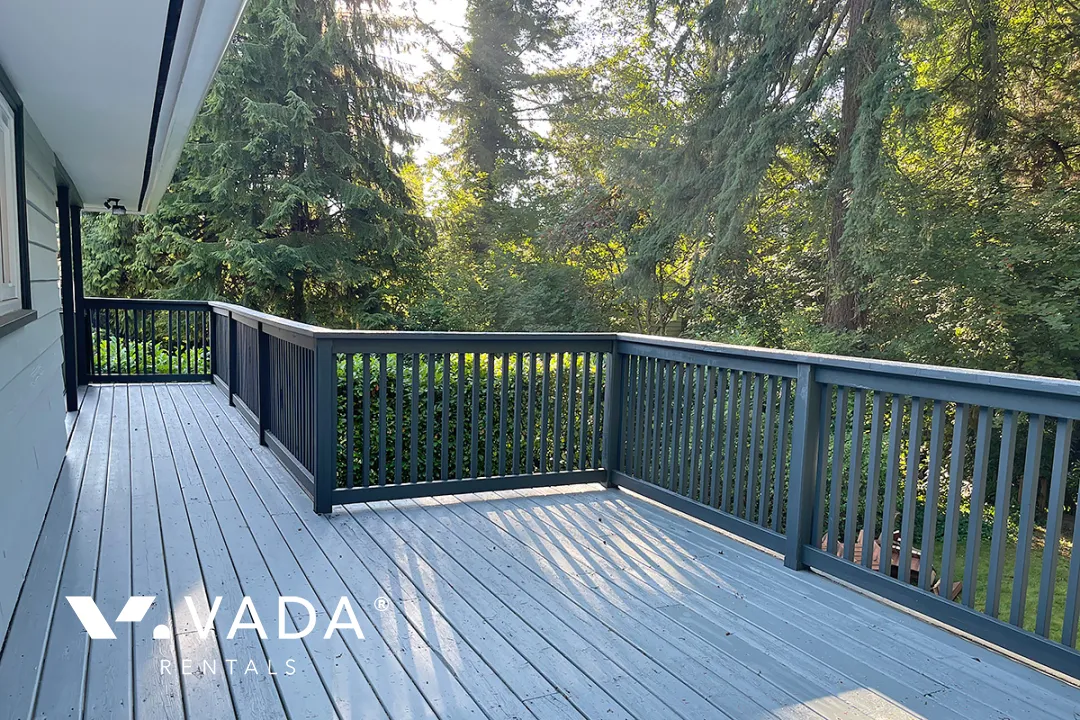 Sentinel Hill - 5 Bedroom House For Rent in West Vancouver at 390 Macbeth Cresent, West Vancouver, BC