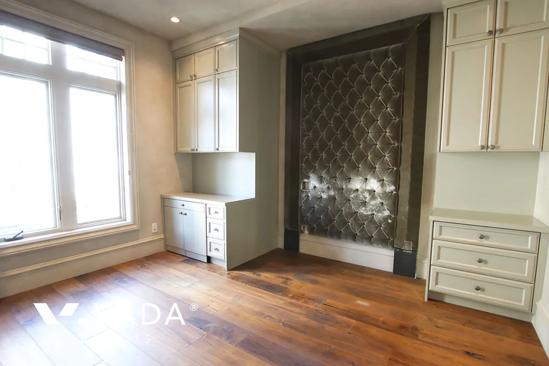 Cinque Terre in The West End - 3 Bedroom Sub Penthouse For Rent in Vancouver at 4 - 1483 Beach Avenue, Vancouver, BC