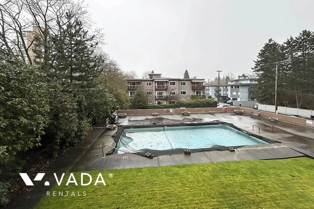 Georgian House in Kerrisdale - 1 Bedroom Apartment For Rent in Vancouver at 101 - 5450 Vine Street, Vancouver, BC
