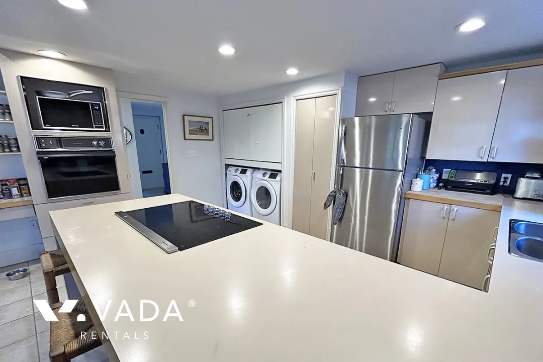 Shaughnessy - 2 Bedroom House For Rent in Vancouver at 1132 Connaught Drive, Vancouver, BC
