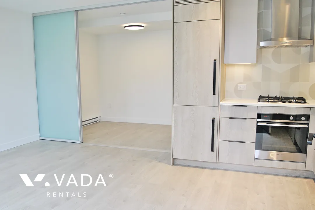 E15 Just off Main in Mount Pleasant East - Studio For Rent in Vancouver at 316 - 322 East 15th Avenue, Vancouver, BC, V5T 0K5