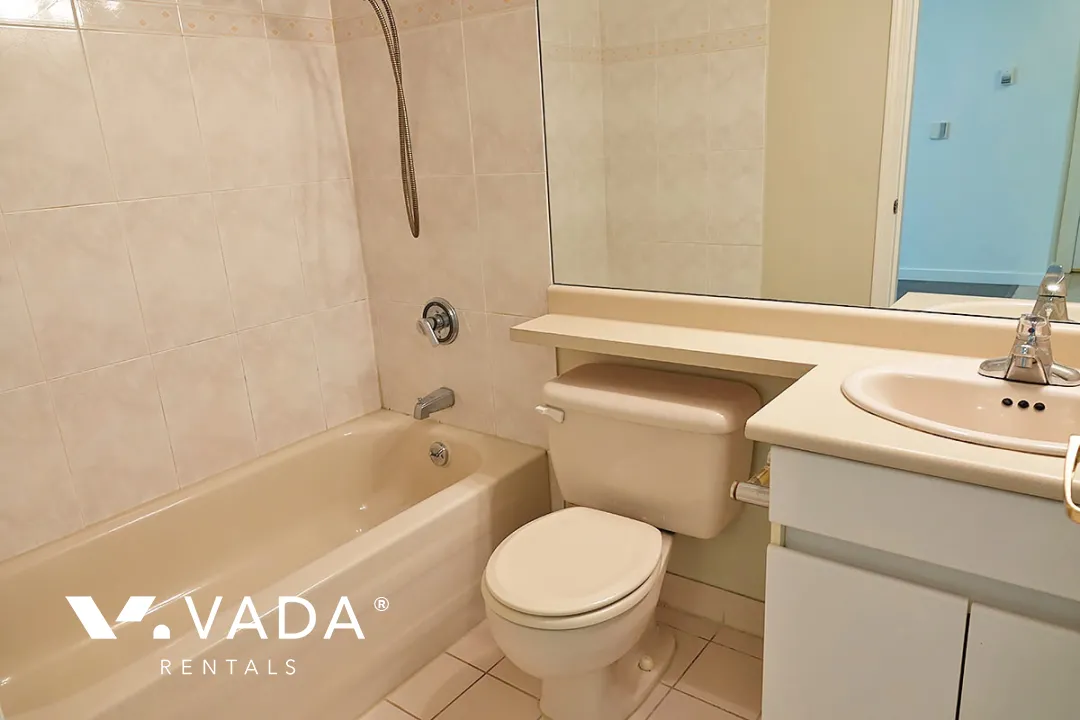 Parkview Tower in Yaletown - 2 Bedroom Apartment For Rent in Vancouver at 302 - 289 Drake Street, Vancouver, BC