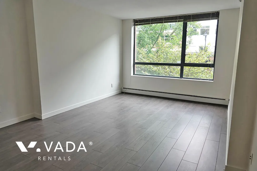 Parkview Tower in Yaletown - 2 Bedroom Apartment For Rent in Vancouver at 302 - 289 Drake Street, Vancouver, BC